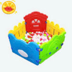 Nhà Banh Mini Hình Con Gấu Nhựa