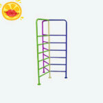 Thang Leo Mầm Non 3 Cạnh Cho Sân Chơi Ngoài Trời