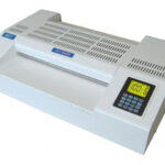 Máy ép Plastic Sky 330R10